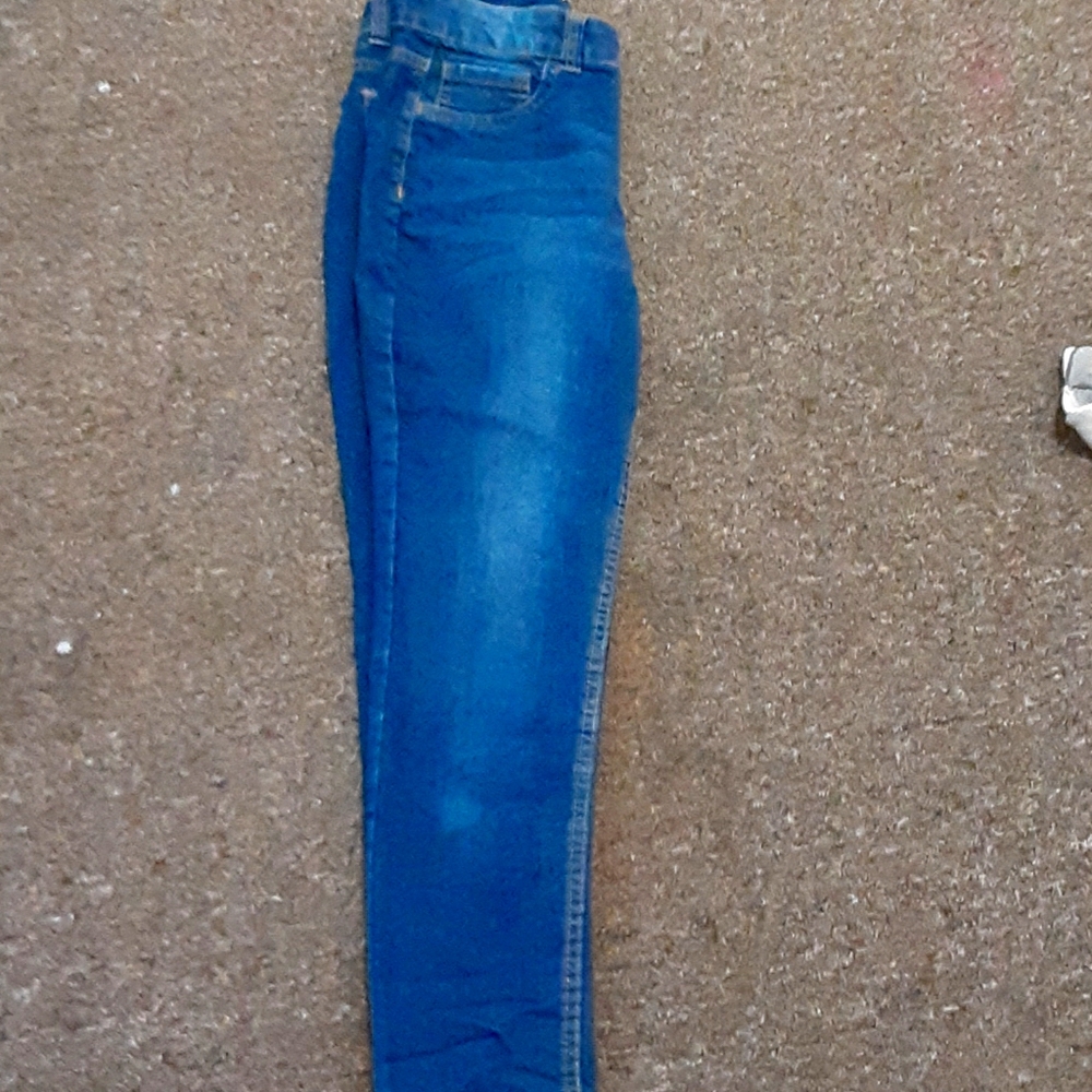 Good condition, nothing wrong just wanting to sell